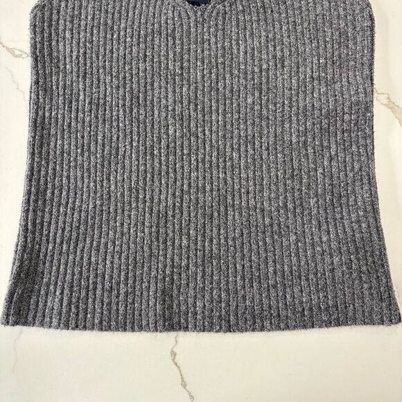 American Eagle | Women’s Grey Ribbed Knit Sweater Tank Size M - Picture 5 of 12